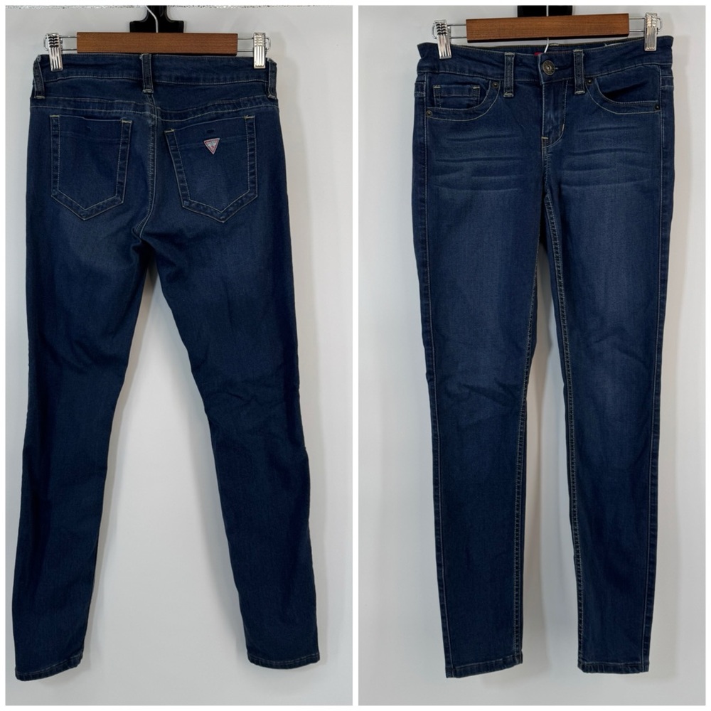 Guess Power Skinny Low jeans in a dark indigo wash Cindy Fit Womens Size 26